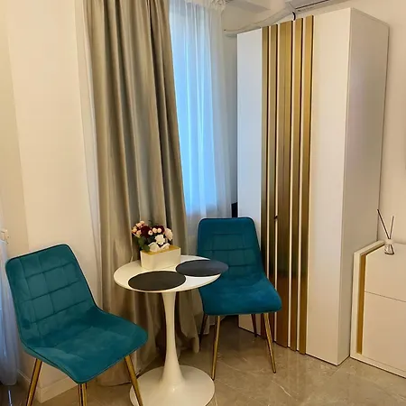 Golden Vip Studio Side Sea View Năvodari