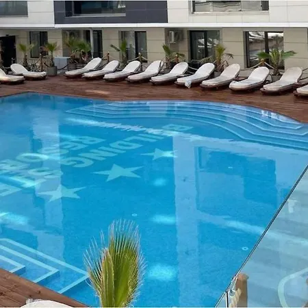 Golden Vip Studio Side Sea View *