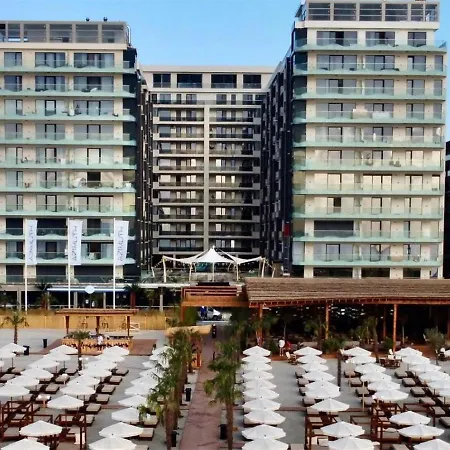 Appartamento Golden Vip Studio Side Sea View